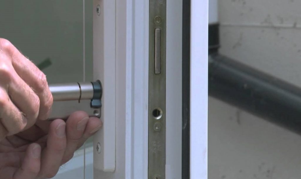 UPVC door locksmith services